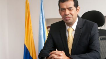 &nbsp; Alfredo Molina Triana, ambientalista. &nbsp; &nbsp; &nbsp; &nbsp; «Creo que la cultura de la  corrupción entra  por casa, si ya hay mentiras en el  niño ese niño tiene  alta [&hellip;]