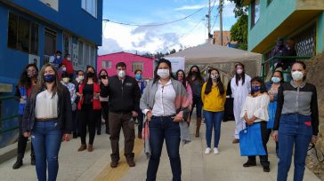 Una brigada de funcionarios del distrito hacen presencia en las diferentes localidades de Bogotá, buscando la reactivación económica.  &nbsp; &nbsp; &nbsp; El programa de Mejoramiento de Barrios con Participación Ciudadana, [&hellip;]