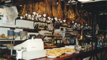 El Ministerio de Salud dio vía libre al piloto que permite la venta y consumo de licores en bares y restaurantes, con la firma de la resolución 1569. El presidente de Asobares Camilo Ospina, celebró [&hellip;]