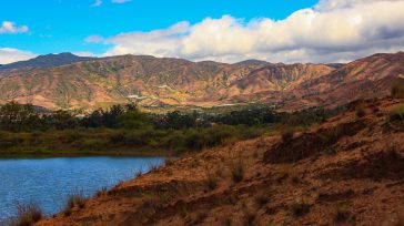 Ubicado a 5 km de Villa de Leyva. Es un lugar mágico de distracción y del amor.       Javier Sánchez Villa de Leyva es un municipio colombiano ubicado en […]