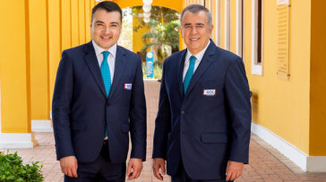 Carlos Alberto Morales y Javier Hernández Bonnet El equipo del Gol Caracol conformado por Javier Hernández Bonnet, Carlos Alberto Morales, Ricardo Orrego y Pepe Garzón, se encuentra listo para llevarle [&hellip;]