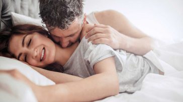 La práctica de sexo es beneficiosa para nuestra salud ya que es un ejercicio aeróbico que favorece la quema de calorías; además, reduce el estrés y favorece la salud emocional. [&hellip;]