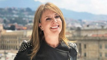 María Elvira Arango &nbsp; &nbsp; Orbedatos Agencia de Noticias Los Informantes, el programa que presenta cada domingo tres grandes historias celebra hoy  su séptimo aniversario. El formato dirigido por la [&hellip;]