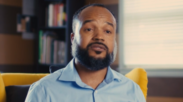 James «El hombre de hielo» Orbedatos Conoce a James. Es responsable de desarrollar las estrategias de envasado y distribución necesarias para trasladar nuestros medicamentos y vacunas directamente desde los sitios de fabricación [&hellip;]