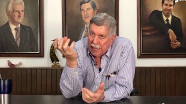 Alejandro Galvis Ramírez &nbsp; Alejandro Galvis Ramírez, presidente de la organización Galvis Ramírez y compañía falleció en la tarde de este viernes 15 de enero, en Floridablanca, informó el periódico [&hellip;]