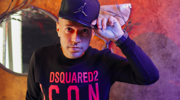 Chucho Luego de cuatro años sin lanzar un tema, hoy nos presenta «Loco» el cual lo acompañará en este regreso del que asegura viene con más fuerza, madurez, pero sin [&hellip;]