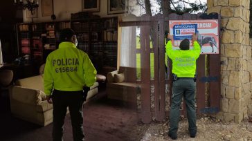 PRUEBAS CONTRA SANCLEMENTE &nbsp; PRUEBA REINA El abogado de los mayordomos de Fernando Sanclemente, quien era embajador de Colombia en Uruguay, anunció que se presentará la prueba reina para demostrar que Sanclemente [&hellip;]