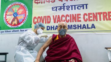 VACUNARON AL DALAI LAMA En Dharmsala, en la India, el líder espiritual tibetano de 85 años recibió este viernes la primera dosis de la vacuna contra el Covid-19. Después de [&hellip;]