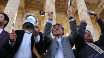 Javier Sánchez Política  Gustavo Petro será el candidato presidencial de la izquierda colombiana.  &nbsp; &nbsp; «PACTO HISTÓRICO» EN TORNO A PETRO Definitivamente la alianza  denominada «Pacto Histórico», está diseñada y [&hellip;]