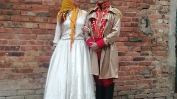 Patricia Velásquez, junto al general Santander &nbsp; &nbsp; Claudio Ochoa Villa del Rosario, la tierra del general Santander y de doña Ascencia Rodríguez de Morales, una de las fundadoras de [&hellip;]