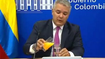 Está imagen del presidente Duque se repetirá todos los días en el nuevo informativo que pagaremos los colombianos.  &nbsp; Desde este 25 de marzo se emitirá RTVC Noticias, el informativo [&hellip;]