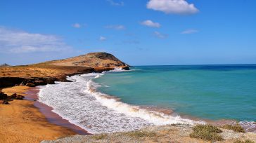 Cabo de la Vela       Guillermo Romero Salamanca Ángel sale a la calle asustado, acobardado, triste. Le preocupa ver personas sin tapabocas bien puestos, o con ellos en […]