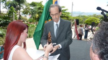 Rodrigo Pareja Montoya &nbsp; &nbsp;  Daladier Osorio Alzate El título de esta nota corresponde al que escogió el recordado cantante argentino Alberto Cortez para la canción que compuso en homenaje a su [&hellip;]