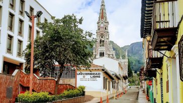 Bogotá concluyó el encierro obligatorio decretado desde el viernes a la media noche hasta hoy a las 0 horas. La pandemia no cede y el pico de la Covid-19 avanza. En […]