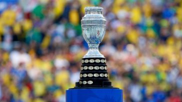 Copa América Argentina 2021      EFE El Gobierno de Argentina presentó  a la Confederación Sudamericana de Fútbol (Conmebol) los «estrictos» protocolos sanitarios para la realización de la Copa América en […]