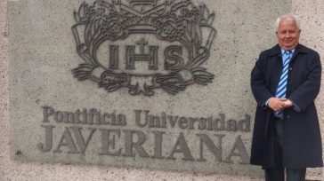 Eduardo Aristizábal Peláez &nbsp; Cuenta el maestro Eduardo Aristizábal en su connotada columna en Eje21.com que un crudo, pero real diagnóstico de la profesión, realizó el maestro del periodismo Juan [&hellip;]