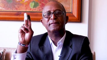 General (r) Luis Alberto Moore &nbsp; &nbsp; Guillermo Romero Salamanca En la madrugada del 9 de abril del 2007, minutos después de salir del Comando de Policía de Santiago de [&hellip;]