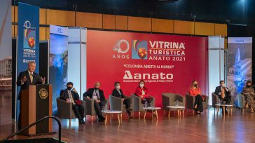 El Presidente Iván Duque Márquez dio inicio a la apertura de la 40ª Vitrina Turística de Anato, en Corferias. Acompañaron al mandatario el gobernador de Cundinamarca Nicolás García Bustos y […]