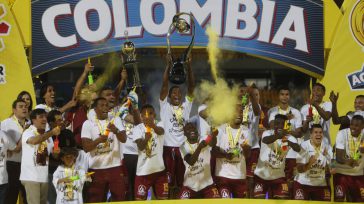 Tolima Campeón      Deportes Tolima luego de ir perdiendo 0 a 1 frente a Millonarios, terminó ganando 2 a 1 y se coronó campeón del fútbol colombiano.  El ‘Vinotinto […]