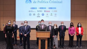 Consejo Superior de Política Criminal   «En un hecho histórico, hoy el Consejo Superior de Política Criminal aprobó el Plan Nacional de Política Criminal. Este Plan tiene como objetivo proteger […]