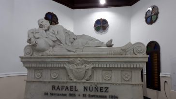 Rafael Núñez, autor del Himno Nacional de Colombia.    Hernán Alejandro Olano García La Ley 580 de 2000, en su artículo 1°, establece: «Institucionalízase como mes de la patria el […]