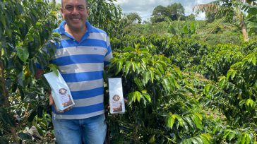 Edisson Vergara reincorporado a la sociedad civil hoy es cafetero       El sueño de exportar su propia marca de café al continente europeo, se hizo realidad para Edisson […]