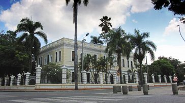 El Palacio de Justicia de Tuluá antes de ser incinerado        Luis Alfonso Mena S. El abogado Juan Carlos Herrera García es contundente al caracterizar lo que está […]