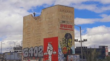 Estos fueron los primeros mazazos en la demolición del monumento a Los Héroes.      Rafael Camargo Los habitantes de Bogotá fueron sorprendidos por la demolición de uno de los […]