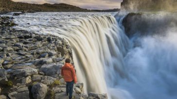 Tierra del Fuego y el Hielo debido a su mezcla de volcanes y glaciares, Islandia cuenta con asombrosas maravillas naturales como la cascada Dettifoss.         ‘EL ZARCO’ […]