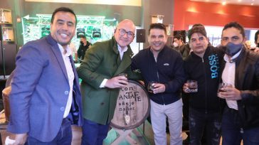 Primer bar restaurante de Corferias es de la Empresa de Licores de Cundinamarca. El la gráfica el Gobernador de Cundinamarca Nicolás García y el gerente de la Empresa de Licores Jorge Enrique […]