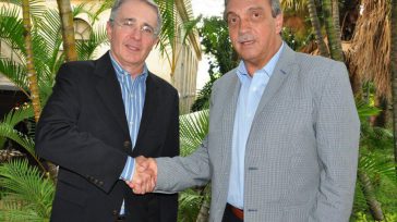 Luis Alfredo Ramos y el entonces presidente Álvaro Uribe     Rafael Camargo  La Corte Suprema de Justicia  luego de una investigación de varios años constató y condenó al exsenador […]