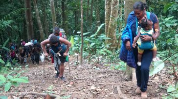 El 20 por ciento de quienes transitan el camino de la muerte, son niños.       Rafael Camargo Enviado especial Darién  En lo corrido del año, según la ONU. […]