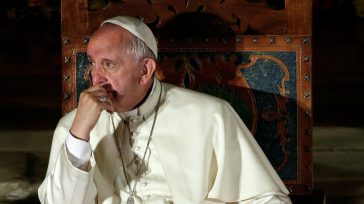 El Papa Francisco    Inés San Martín  El Papa Francisco dijo que la guerra es una «una claudicación vergonzosa» ante las fuerzas del mal, y dirigiéndose a los participantes de […]