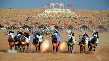 Muestra ecuestre en el Músim de Tan Tan, Marruecos. Se trata  de un tipo de festival asociado a una celebración habitual que puede ser religiosa (por ejemplo, para honrar a un […]