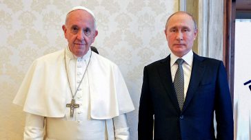 Papa Francisco y Vladimir Putin presidente de Rusia. Guillermo Romero Salamanca Fue el clamor del Papa Francisco en su alocución luego del rezo del Ángelus en este mediodía del domingo […]