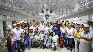 El candidato presidencial Alejandro Gaviria en Santander de Quilichao en el departamento del Cauca.   Javier Sánchez El Centro Democrático votará en la consulta del Equipo Colombia, a pesar de las instrucciones […]