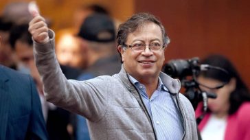 Gustavo Petro Luis Alfonso Mena S. El Pacto Histórico emergió este domingo 13 de marzo como la primera fuerza política de Colombia, no solo por la votación de Gustavo Petro, […]