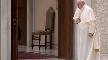 El Papa Francisco ha denunciado que «en la locura de la guerra, se vuelve a crucificar a Cristo», al lamentar las «crueldades absurdas» que se cometen en los conflictos, al tiempo […]