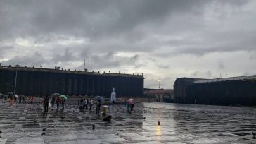  Plaza de Bolívar a las 6:30 de la tarde de ayer.   Desde el Puesto de Mando Unificado (PMU) en la Policía Metropolitana de Bogotá, el comandante de la Policía […]