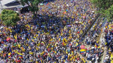 La protesta en Cali. Luis Alfonso Mena S. Se cumplió en la Universidad del Valle el foro sobre el levantamiento popular de 2021, con la participación de un nutrido grupo […]