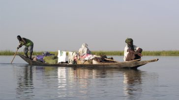 La Piragua    «Es que cuando yo anduve recorriendo el mundo conocí a mucha gente. A mí me grabó Bienvenido Granda, con la Sonora Matancera, en los temas A la orilla […]