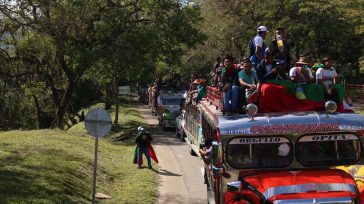 Indígenas caucanos    Javier Sánchez La minga indígena del Cauca recorre buena parte del  territorio colombiano invitando a votar en las elecciones del 19 de enero por el candidato Gustavo […]