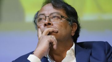 Gustavo Petro       Rodrigo Silva Vargas  Experiodista  Son muchas las cosas que podría contar del Gustavo Petro que conozco desde hace varios años, pero sería un relato extenso. […]