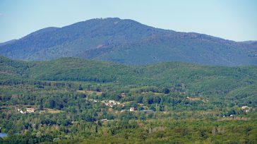 La Planche des Belles Filles es un puerto de montaña y estación de esquí situada en la Cordillera de los Vosgos  en Francia. Se encuentra en la localidad de Plancher les Mines, […]