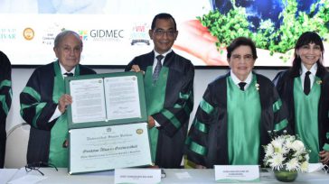 La Universidad Simón Bolívar, de Barranquilla, entregó el grado Honoris Causa a Gustavo Álvarez Gardeazábal.       Manuel T. Bermúdez Un galardón más se suma a los muchos que […]