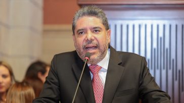 Carlos Hernán Rodríguez, contralor general de la República.        Javier Sánchez Carlos Hernán Rodríguez fue elegido como nuevo contralor general de la República, con el apoyo cantado de la mayoría de […]