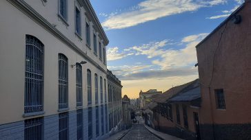 La Candelaria es hablar de la historia de Bogotá y Colombia. Fue el lugar donde fue fundada la ciudad en 1538 y toma su nombre de una capilla católica emplazada en […]