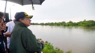 El presidente Gustavo Petro observando el Canal del Dique  El Jefe de Estado preguntó, en el espacio ampliado, si no volvería a suceder la misma emergencia por las inundaciones, que […]