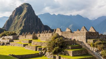 Machu Picchu, el símbolo de la integración Andina.     Gerney Ríos González Cuando los países bolivarianos realizaron un esfuerzo para superar el aislamiento de la economía mundial al adoptar en […]