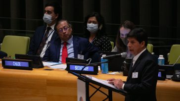 El presidente de Colombia dirigiendo Mesa Redonda sobre la educación convocada por la ONU, escucha al presidente del Perú Pedro Castillo.        Nueva York «Es para mí un […]